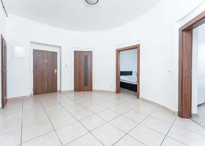 Riegrovo Namesti דירה פודבראדי